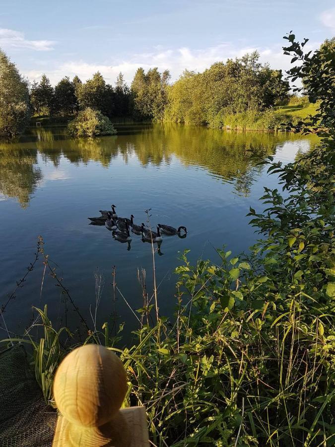 Elton Barn Fishery & Retreat نوتينغهام المظهر الخارجي الصورة